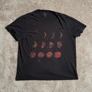 GAP "MOON" GRAPHIC TEE